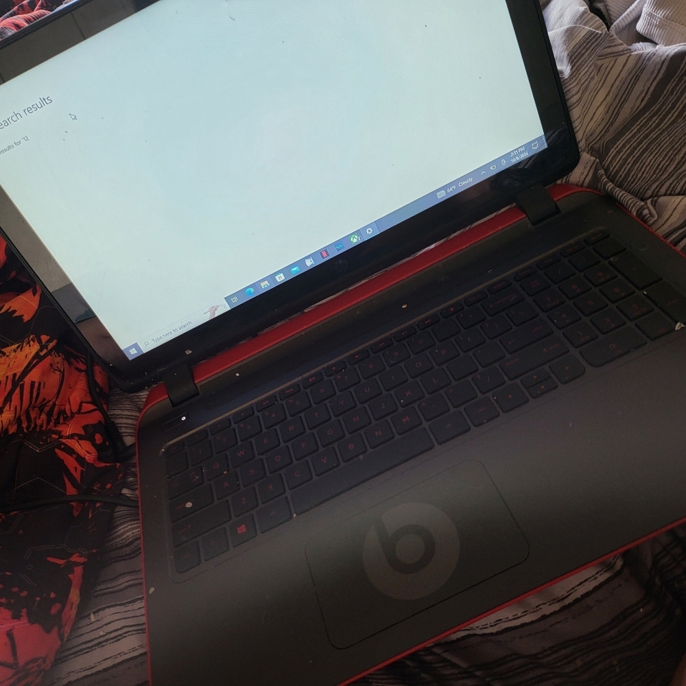 Beats touch screen laptop